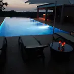 ヴィラ Absolute Privacy *