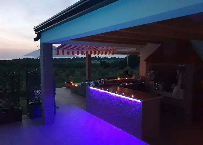 Absolute Privacy Novigrad Istria