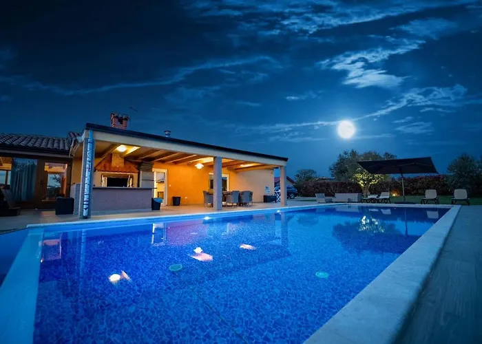 Absolute Privacy * Novigrad Istria